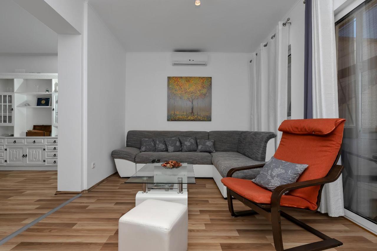 מאקרסקה Apartment Sabina מראה חיצוני תמונה