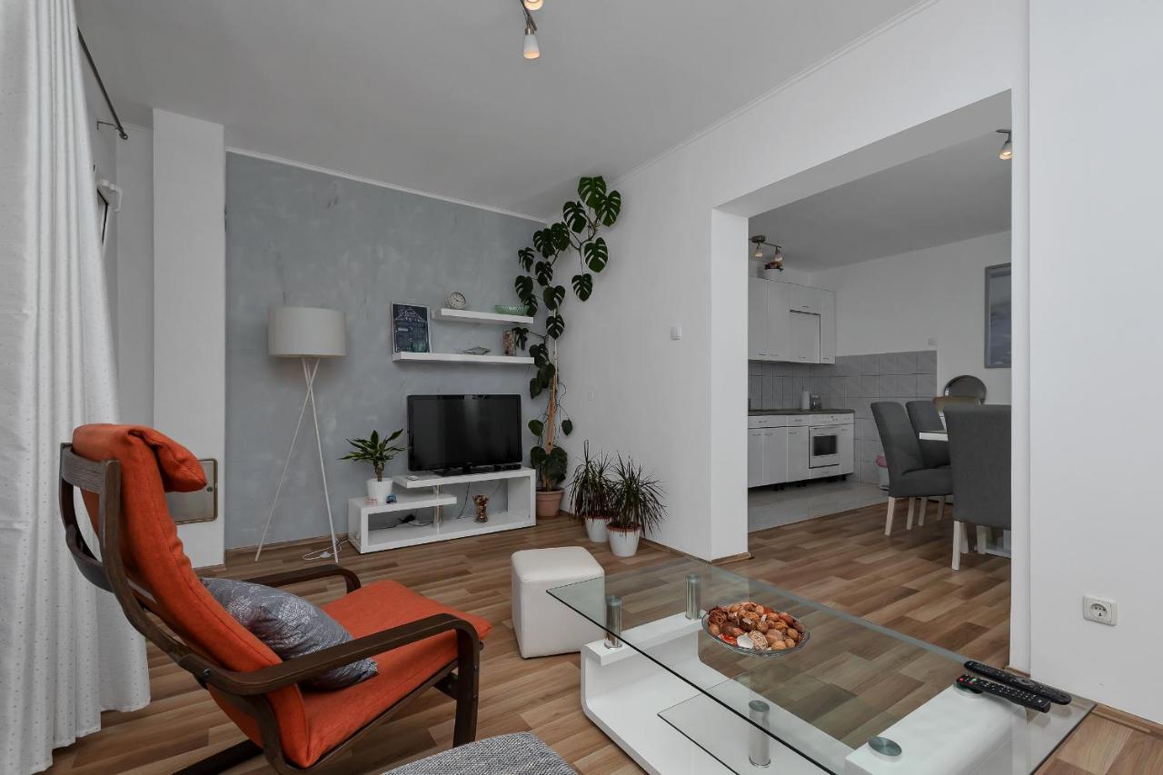 מאקרסקה Apartment Sabina מראה חיצוני תמונה